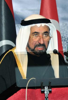 سلطان يدعو للتعاون الاقتصادي ونقل المعرفة للبشرية  دون تفريق